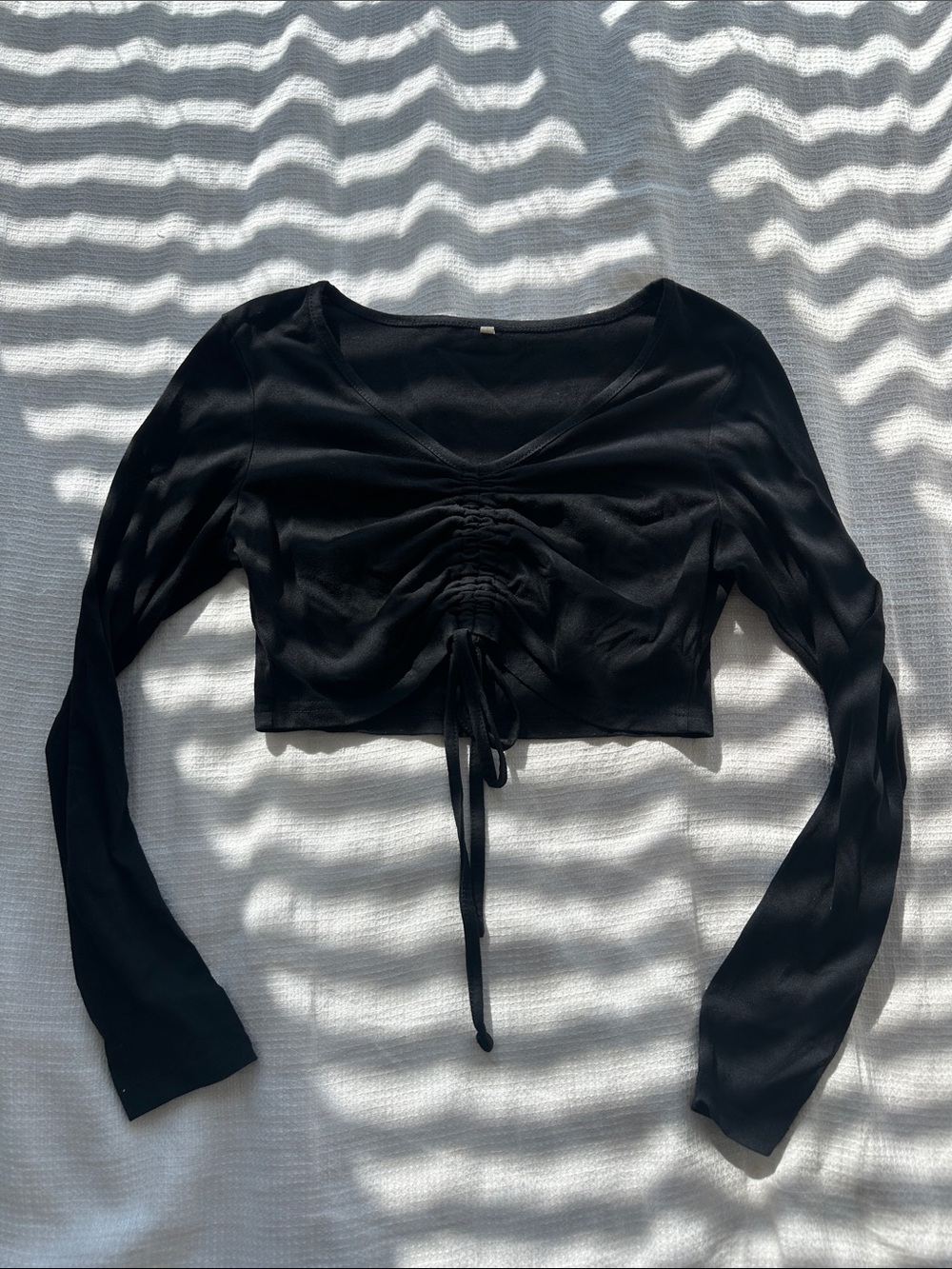 Black Ruched Tie-Front Long Sleeve Crop Top